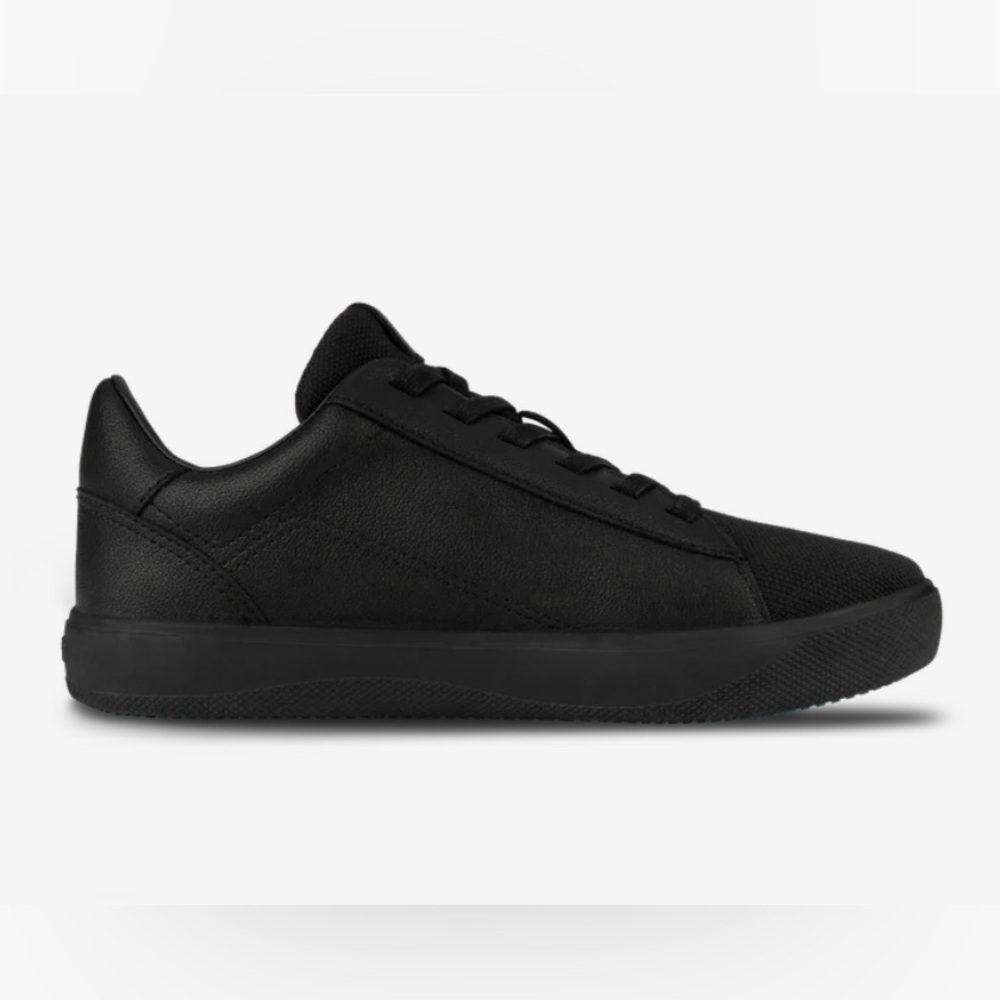 Soho Sneaker 1 - Narrow Fit (men 6, women's 7-7.5)